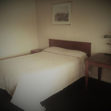 Budget Inn Riverside Extérieur photo